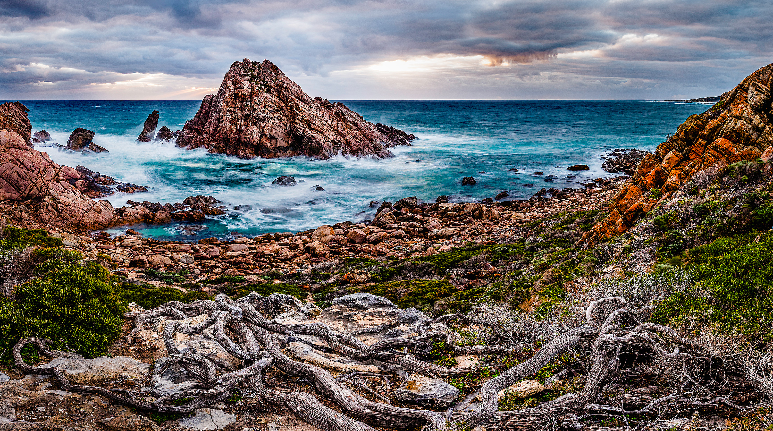 Canal Rocks